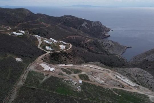 Προσφυγή για τη σωτηρία του Χαρασώνα Σύρου
